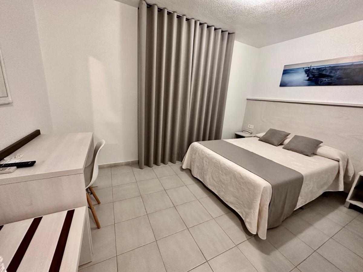 Hotel El Paraiso กาลาบาร์ดินา ภายนอก รูปภาพ