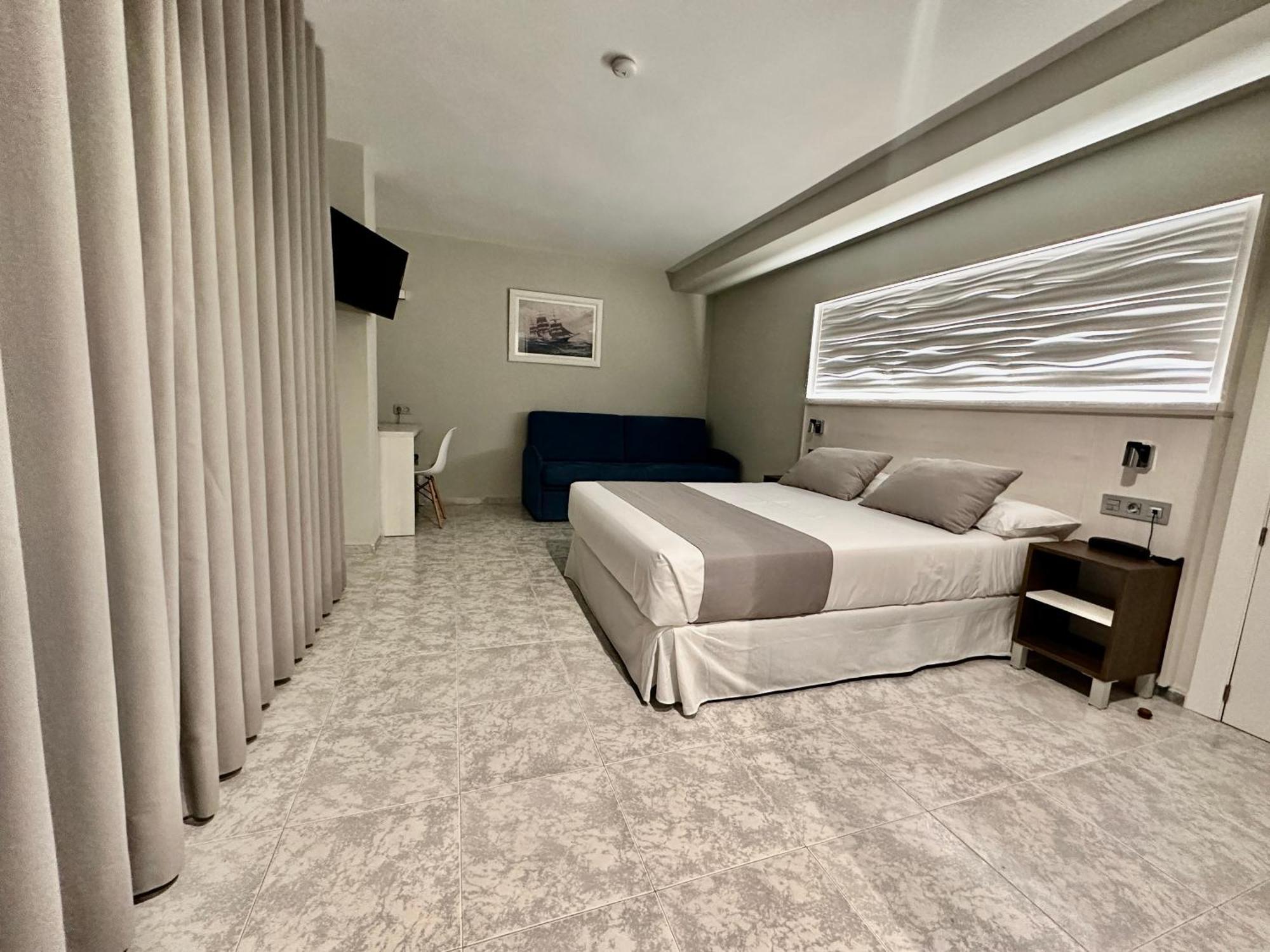 Hotel El Paraiso กาลาบาร์ดินา ภายนอก รูปภาพ